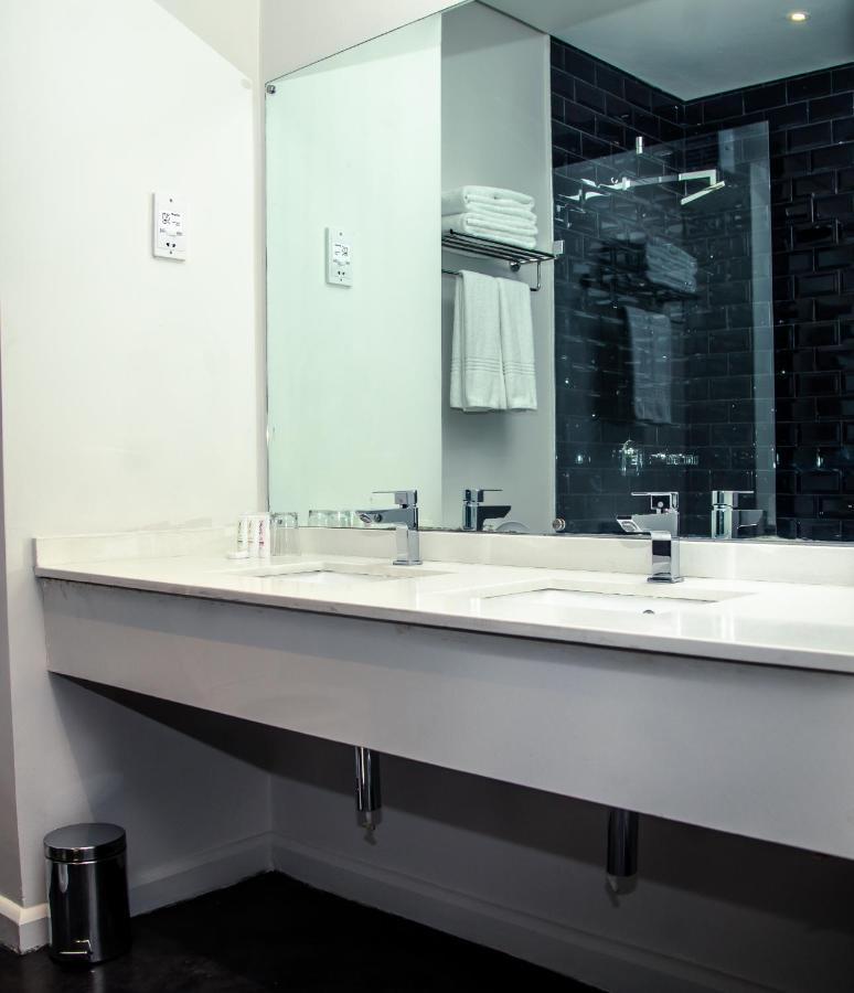 The Urban Hotel Lusaka Zewnętrze zdjęcie